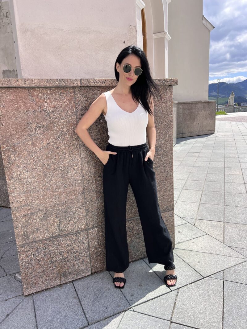 Mušelin nohavice čierne