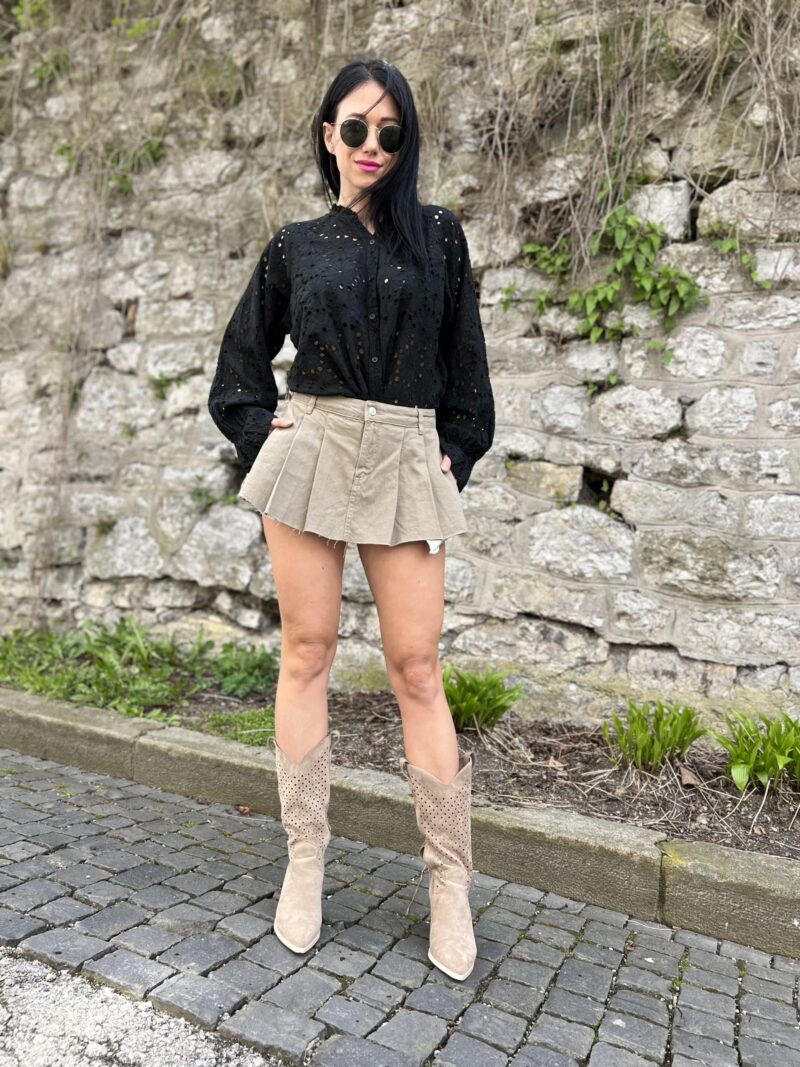 Skladaný skort khaki - Image 7