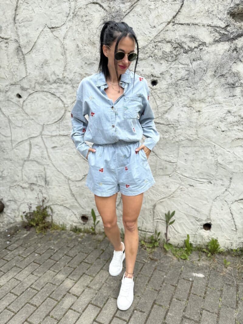 Denim komplet s kvietkami