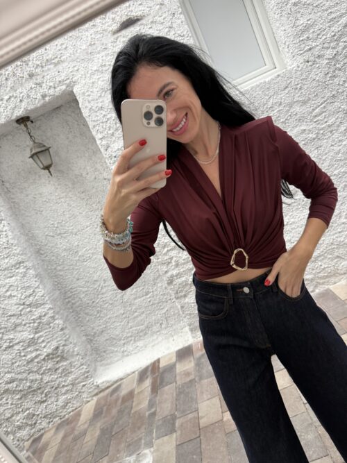Top NORA so zlatou aplikáciou bordový